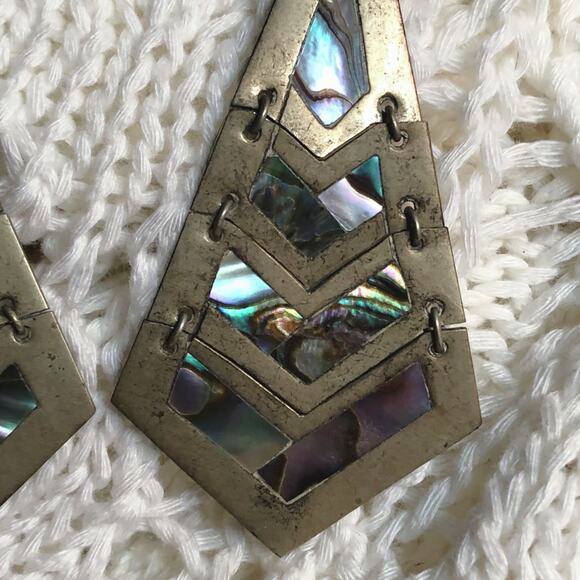 Vintage Made in Mexico Mother of Pearl or Abalone Shell Tiered Earrings - Picture 4 of 15
